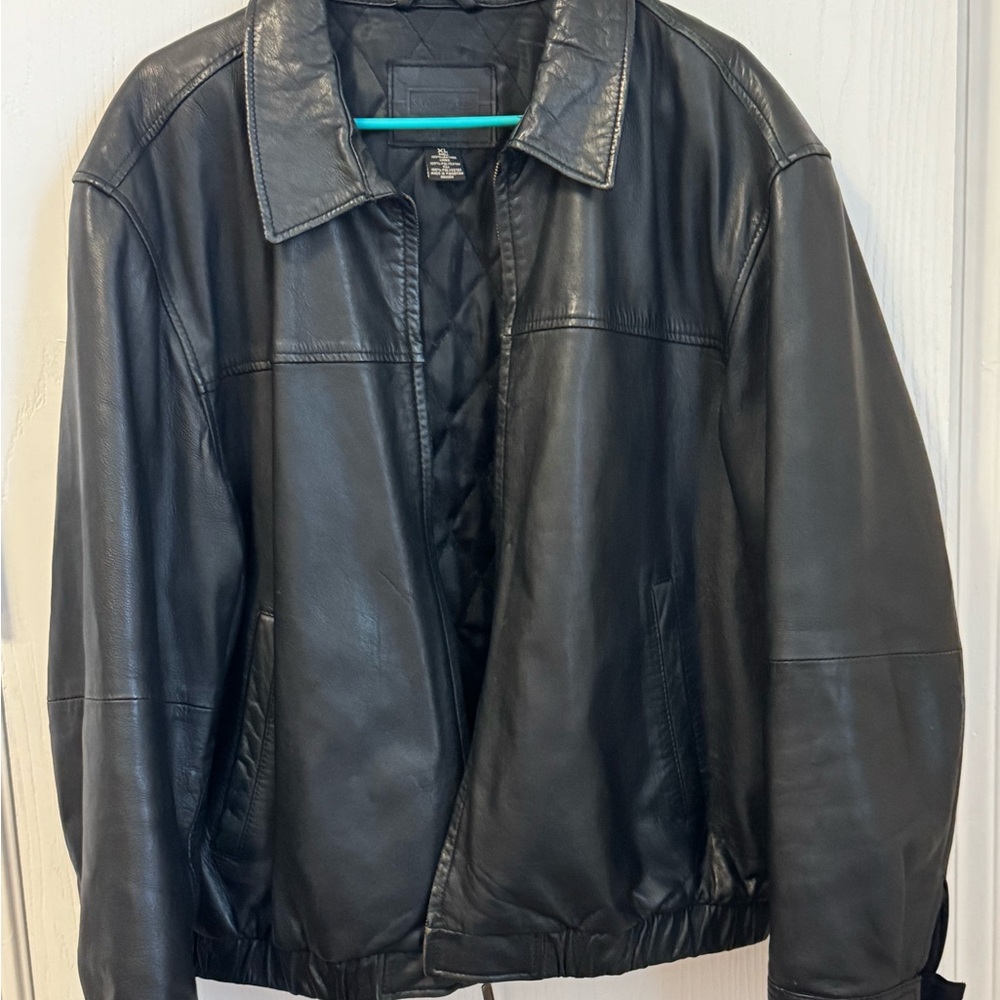 Saddlebred Men’s Leather Bomber Jacket Vintage.